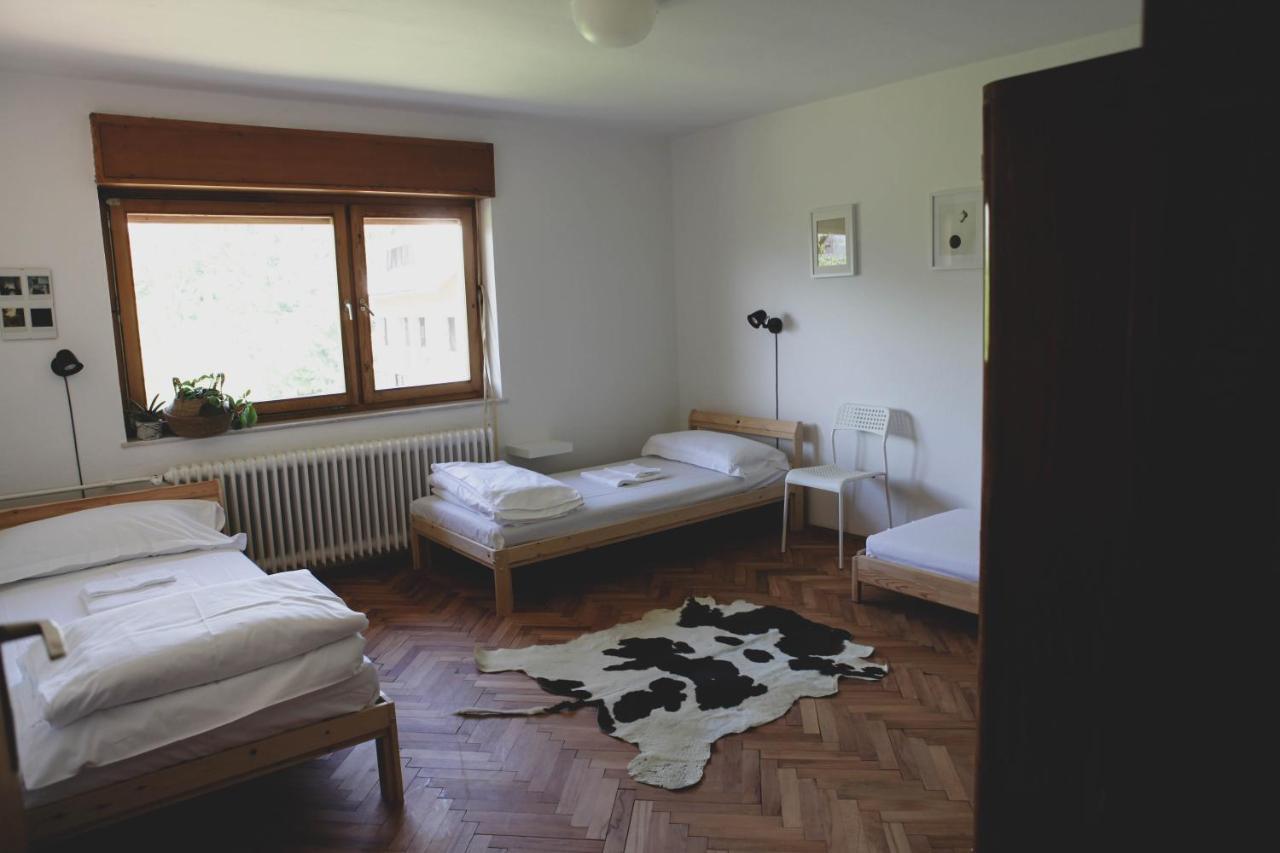 Kmetija Pecnik Apartamento Prevalje Exterior foto