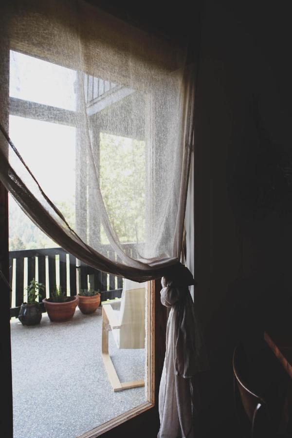 Kmetija Pecnik Apartamento Prevalje Exterior foto