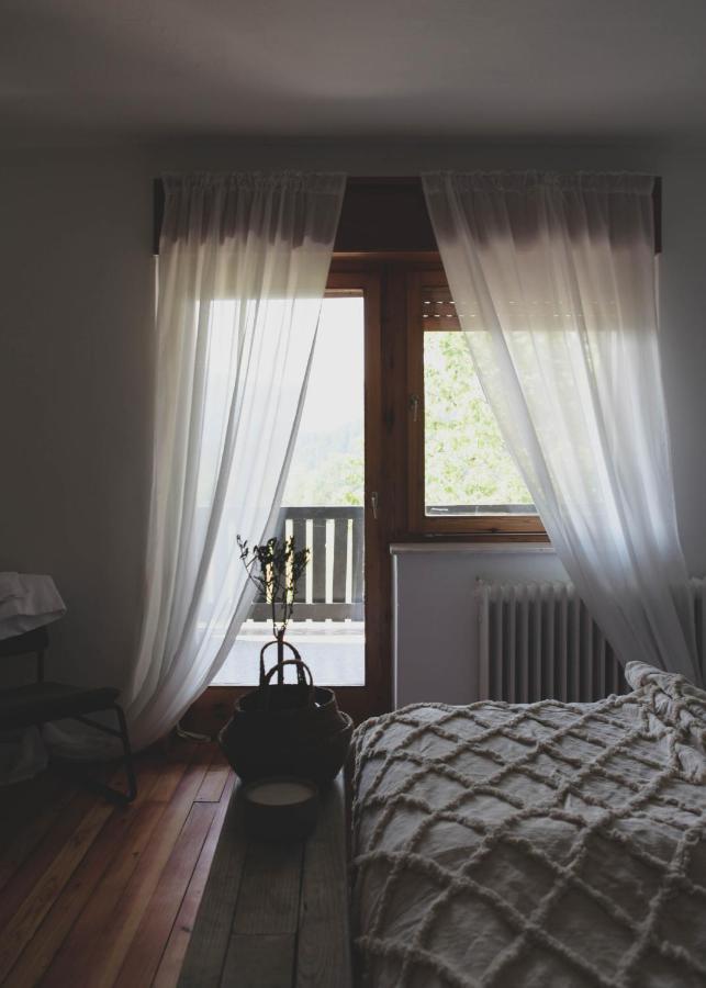 Kmetija Pecnik Apartamento Prevalje Exterior foto