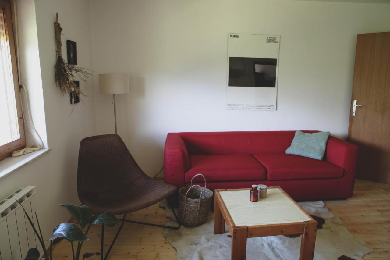 Kmetija Pecnik Apartamento Prevalje Exterior foto